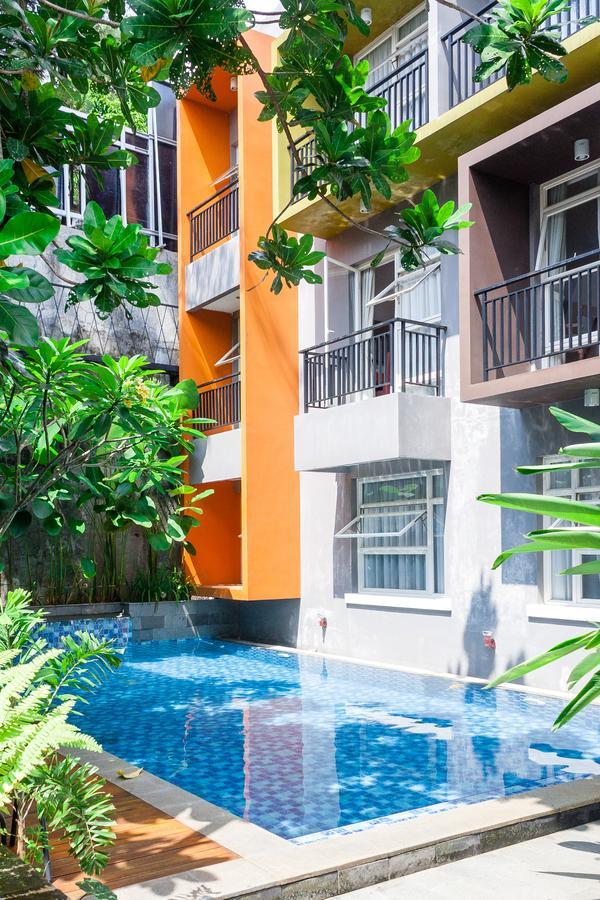 Hotel Griya Regato Jakarta Exterior foto