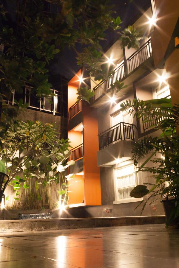 Hotel Griya Regato Jakarta Exterior foto