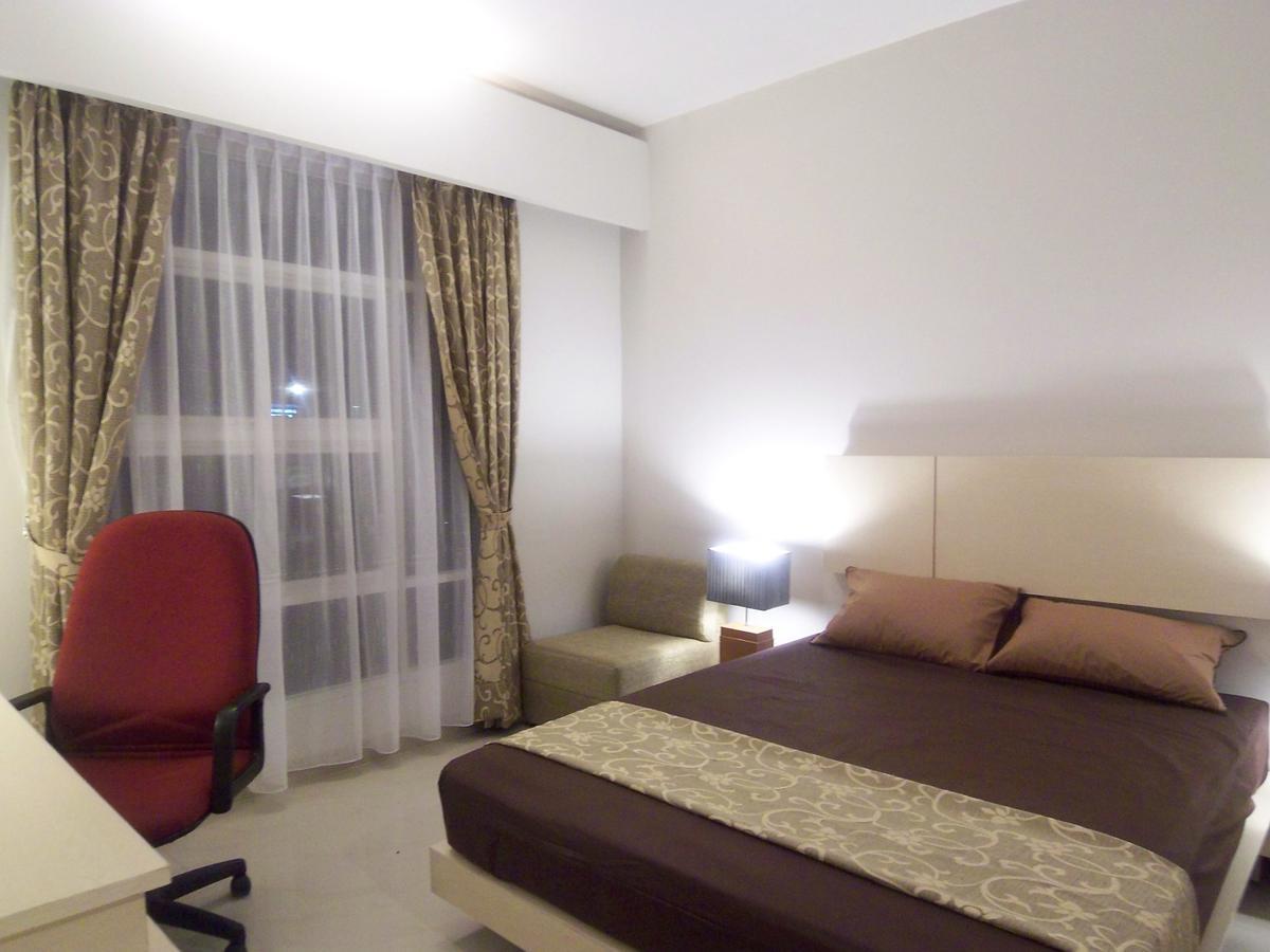 Hotel Griya Regato Jakarta Zimmer foto